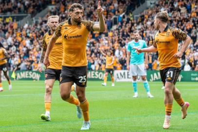 Hull City son nefeste güldü