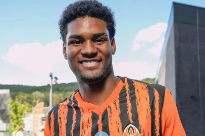 Ve resmi açıklama geldi: Arda Turan ilk transfer bombasını patlattı