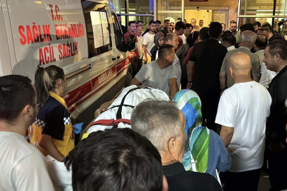 AK Partili belediye başkanının içinde bulunduğu otomobil kaza yaptı