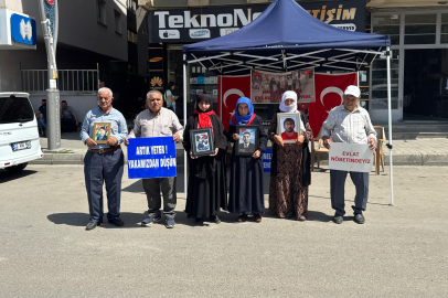 Muşlu ailelerin DEM Parti önündeki eylemi sürüyor