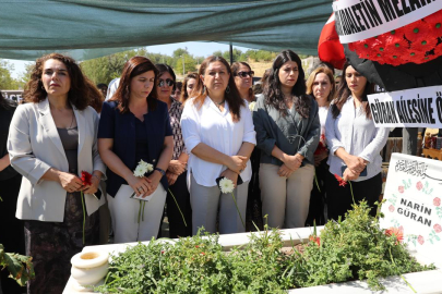 Narin kabri başında anıldı