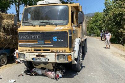 Aydın Bozdoğan'da kamyon ve motosiklet çarpıştı: 1 yaralı