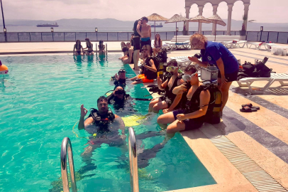 Bursa Gemlik Belediyesi'nden gençler için yaz kampı