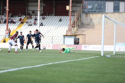 Bandırmaspor, Adana Demirspor'a gol yağdırdı