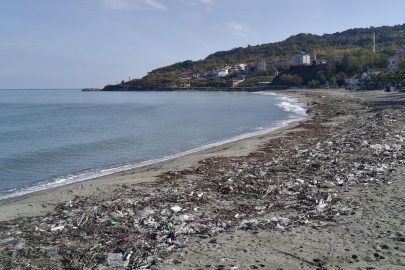 Karadeniz kıyılarının deniz çöpü haritası çıkarıldı