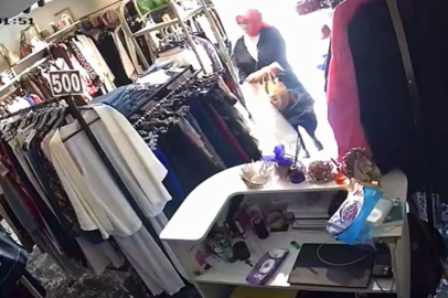 Bursa'da geldi, 10 saniyede çaldı ve gitti