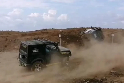 Off-road yarışlarında yürekler ağza geldi: 2 pilotun kazası saniye saniye kameralara yansıdı!