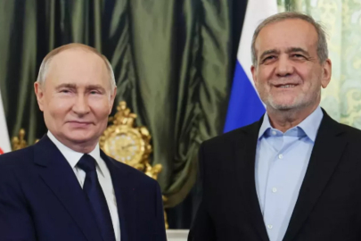 Putin ve Pezeşkiyan telefonda görüştü