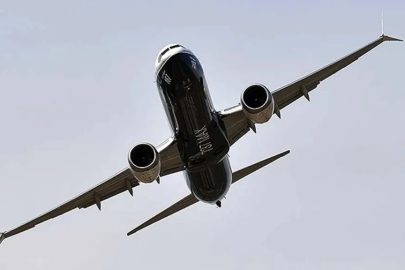 Trabzon–Cidde seferini yapan uçakta büyük panik! 8 dakika sonra arızalandı, acil iniş yaptı