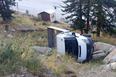 Bursa Uludağ'da ölümden döndü! Kontrolü kaybetti, ormana yuvarlandı...