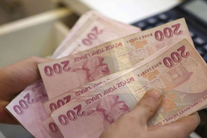 Milyonların gözü buradaydı: Memura yeni zam teklifi yapıldı!