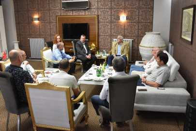 &nbsp;Balkan – Rumeli Derneklerinden anlamlı ziyaret