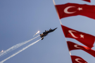 SOLOTÜRK'ten Başkent'te prova uçuşu