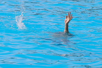 Ordu'da çocuğu kurtarmak için denize atlayan baba ve öğretmen dalgalara kapıldı