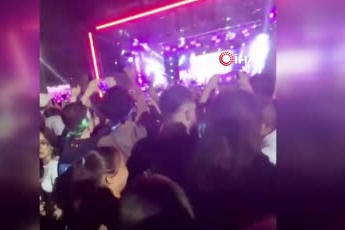 Ankara'da Manifest konserinde kavga