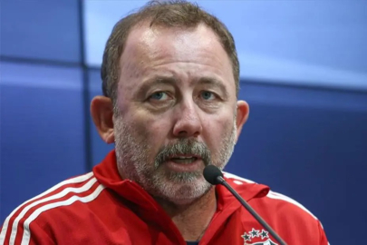 Beşiktaş'ın yeni teknik direktörü belli oldu: Bugün idmana çıkacak