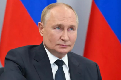 Dmitriy Peskov: Putin, Zelenski ile görüşme olasılığını dışlamıyor