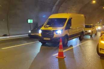 İstanbul Sultangazi Cebeci Tüneli’nde zincirleme kaza: 4 yaralı