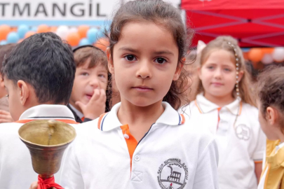 Minikler için okul zili pazartesi günü çalacak