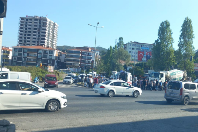 Zonguldak'ta motosiklet ile beton mikseri çarpıştı: 1 yaralı