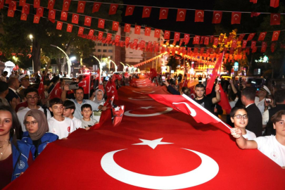 Afyonkarahisar'da Büyük Taarruz'un 103. yıl dönümünde fener alayı