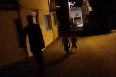 Bursa'da 2 çocuğunu teslim etmek istediği eski eşi tarafından darbedildi!