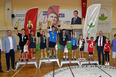 Minik raketler Bursa Osmangazi’de kıyasıya mücadele etti