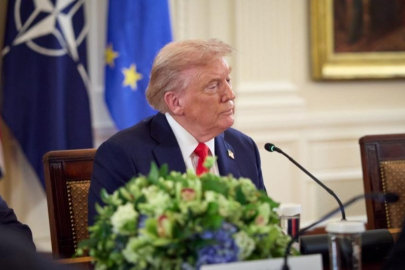 Sırra kadem basan Trump ortaya çıktı! 'Pentagon Pizza' teorisi...