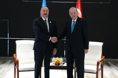 Cumhurbaşkanı Erdoğan'dan Çin'de diplomasi trafiği