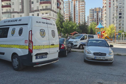 Kayseri’de bıçaklanan bina görevlisi hayatını kaybetti