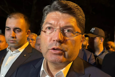 Bakan Tunç: Soruşturmalar siyasi değil!