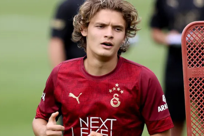 Efe Akman FC Andorra ile anlaştı