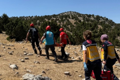 Isparta'da kayalıklardan düşen kadın operasyonla kurtarıldı