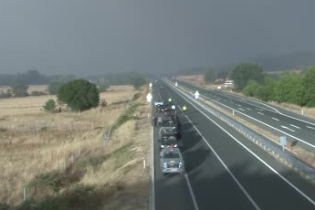 Kastamonu'da dumanlar yolu kapladı, iki şehri bağlayan kara yolu ulaşıma kapatıldı