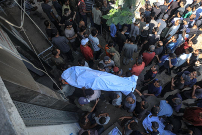 Katil İsrail'in Gazze'ye saldırılarında can kaybı 63 bin 633'e çıktı