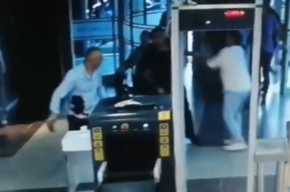 Yozgat'ta AVM müdürünün bıçaklanarak öldürüldüğü ana dair görüntüler ortaya çıktı