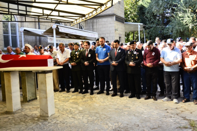 Denizli'de Kıbrıs Gazisi askeri törenle son yolculuğuna uğurlandı