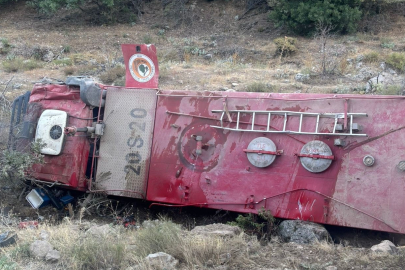 Denizli'de yangın bölgesinden dönen arazöz şarampole yuvarlandı