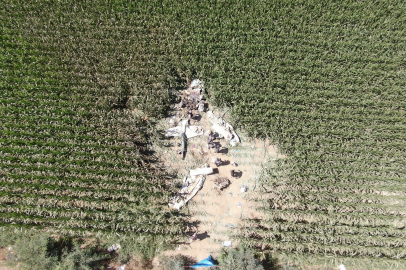 İzmir'de düşen eğitim uçağının enkazı kaldırıldı