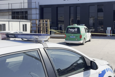 Parasını alamayan iki kardeş kurşun yağdırdı!