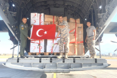 Türkiye'den Afganistan'a "deprem" yardımı