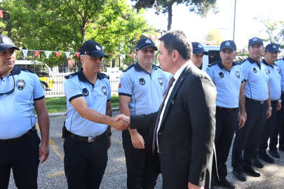 Bursa Büyükşehir Belediye Başkanı Aydın, Zabıta Teşkilatı’nın yıl dönümünü kutladı
