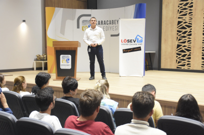 Bursa Karacabey Belediyesi’nden lösemi farkındalık semineri