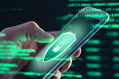 Telefonunuzdaki bu uygulamalara dikkat! Banka hesabınızı boşaltabilir...