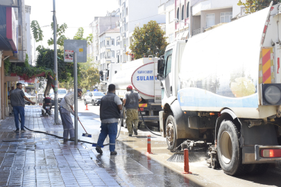 Bursa&nbsp;Karacabey Belediyesi’nden ana arterlerde yoğun temizlik mesaisi