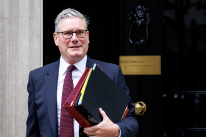 İngiltere'de Başbakan Yardımcısı'nın istifası sonrası kabine değişikliğine gidildi