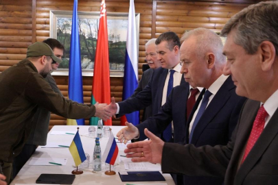 Kremlin: Rusya-Ukrayna müzakere seviyesi yükseltilirse İstanbul formatı devam etmeli