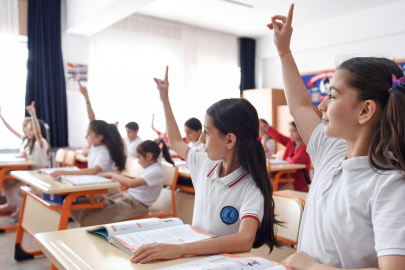 Zorunlu eğitim süresi yeniden değerlendiriliyor: Kararı Kabine verecek