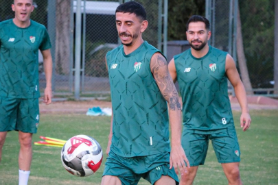 Bursaspor son idmanı Mersin’de yaptı!