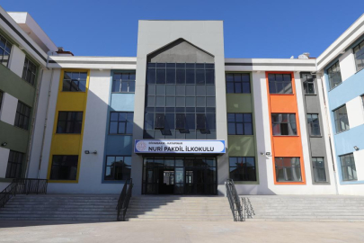 Diyarbakır'da depremin ardından 70 okul inşa edildi, 70'inin yapımı sürüyor